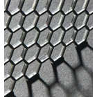 Plat berlubang heksagonal besi tebal 07mm dimensi 4'x8' diameter lubang hexagonal 6x8mm 2